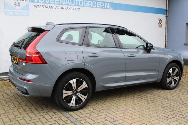 Volvo XC60 2.0 T6 Plug-in hybrid AWD Plus Dark | Incl. 12 maanden Garantie | SoH 96% | Panorama dak | Keyless entry/start | Achteruitrijcamera | Elektrische kofferbakklep | Memory stand stoelen | Adaptive cruise | Apple CarPlay/Android Auto | Climate controle | Draadloze telefoonlader | Lederen bekleding |