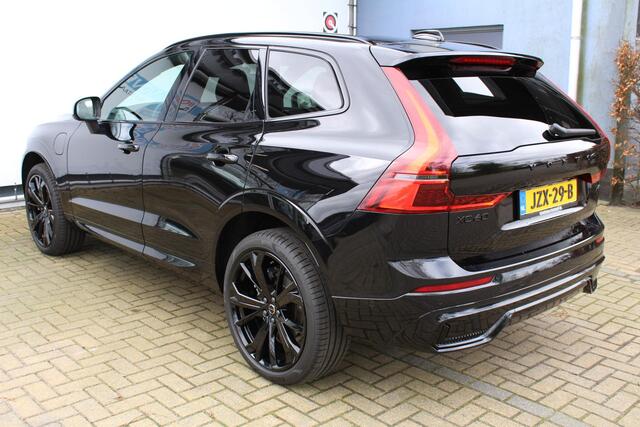 Volvo XC60 2.0 T6 Plug-in hybrid AWD Ultra Black Edition | 2 jaar fabrieks garantie | NIEUW! | Luchtvering | Elektrisch wegklapbare trekhaak | Massage stoelen | Stoel verwarming voor & achter | Elektrisch verstelbare voor stoelen met geheugen | Stuurverwarming | Bowers & Wilkins | 360° camera | Apple Carplay/Android Auto | Schuif/kanteldak| Dealer prijs € 88.889,- bij ons €69.950,- |