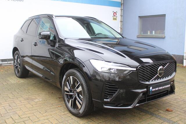 Volvo XC60 2.0 T6 Plug-in hybrid AWD Plus Dark | Facelift model | Keyless entry/start | Achteruitrijcamera | Elektrische kofferbakklep | Memory stand stoelen | Adaptive cruise | Wegklapbare trekhaak | Apple CarPlay/Android Auto | Climate controle | Draadloze telefoonlader | Lane assist | Stoelverwarming V+A | Stuurverwarming |