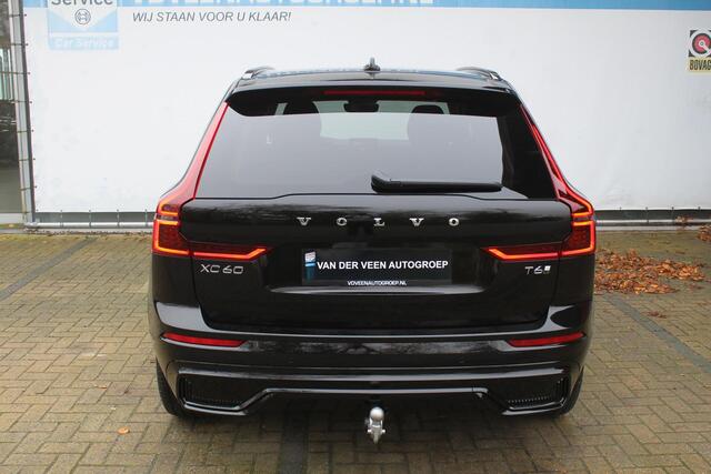 Volvo XC60 2.0 T6 Plug-in hybrid AWD Plus Dark | Facelift model | Keyless entry/start | Achteruitrijcamera | Elektrische kofferbakklep | Memory stand stoelen | Adaptive cruise | Wegklapbare trekhaak | Apple CarPlay/Android Auto | Climate controle | Draadloze telefoonlader | Lane assist | Stoelverwarming V+A | Stuurverwarming |