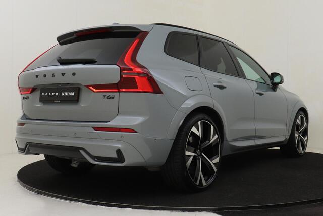 Volvo XC60 II T6 PLUG-IN HYBRID AWD ULTRA BLACK EDITION *VOL!* -PANO.DAK|BOWERS&WILKINS|LUCHTVERING|SPORTSTOELEN|HEAD-UP DISP.|360°CAM|PRIVACY.GLAS|22"|SoH:97%