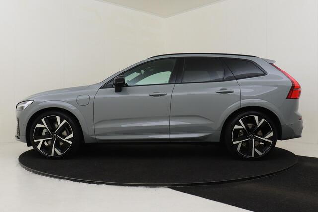 Volvo XC60 II T6 PLUG-IN HYBRID AWD ULTRA BLACK EDITION *VOL!* -PANO.DAK|BOWERS&WILKINS|LUCHTVERING|SPORTSTOELEN|HEAD-UP DISP.|360°CAM|PRIVACY.GLAS|22"|SoH:97%