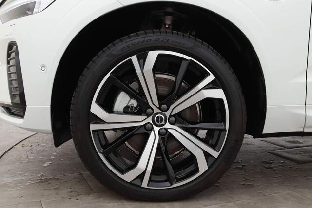 Volvo XC60 2.0 RECHARGE T8 455PK AWD ULTRA DARK AUT8 | Luchtvering | Bower & Wilkens | Nappa Leer met stoelkoeling