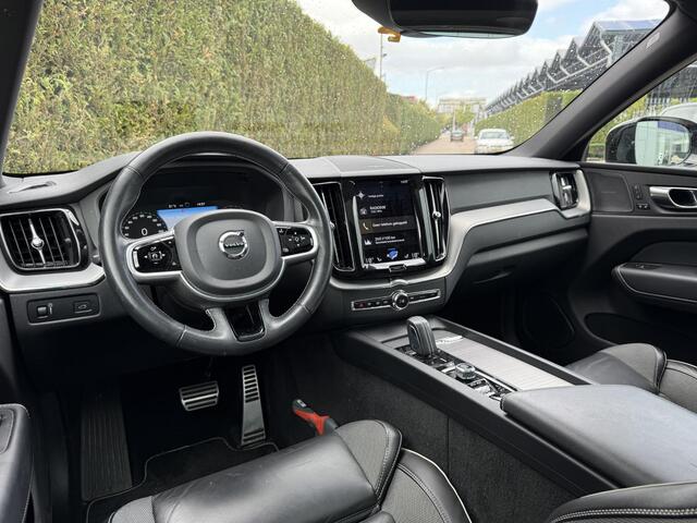Volvo XC60 B5 R-Design | Trekhaak | Head up display | Bliss | Elektrische stoelen | Keyless | Harman & kardon audio |