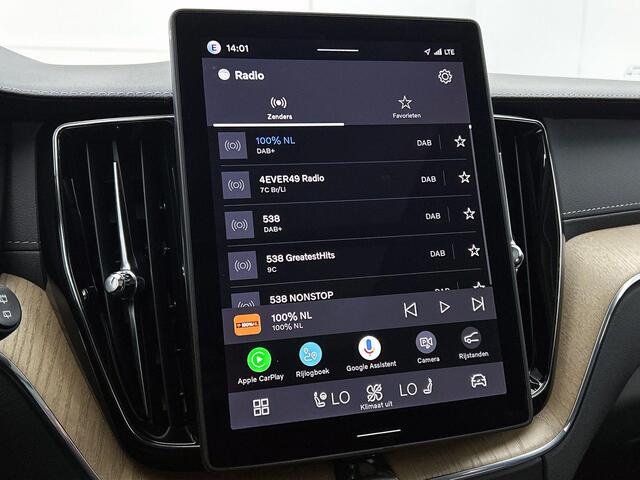 Volvo XC60 2.0 T6 Plug-in hybrid AWD Ultra Dark | trekhaak | Panoramadak | Memory | 360-Camera |