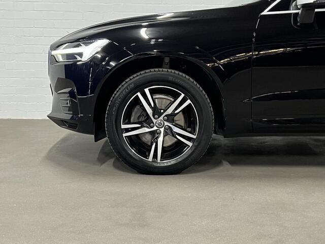Volvo XC60 2.0 T5 AWD R-Design Luchtvering | Open dak | Cruise control | Stuur-/Stoelverwarming | 360 Camera | Head-up | Harman/Kardon | Blis