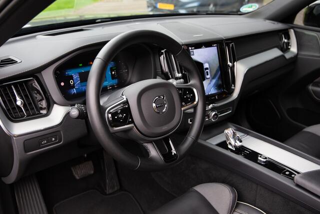 Volvo XC60 2.0 T8 Plug-in-hybrid AWD Polestar Engineered SOH 97%, Panoramadak, Harman/Kardon, Memory, Trekhaak,