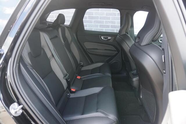 Volvo XC60 2.0 B4 D AWD Plus Dark | Google | Trekhaak | 2400KG Trekgewicht | Memory | Blis | Adaptieve Cruise |
