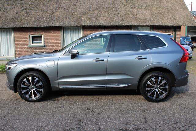 Volvo XC60 2.0 T8 Twin Engine AWD Inscription PANO B&W LUCHTV TREKH LED 143000KM!!!