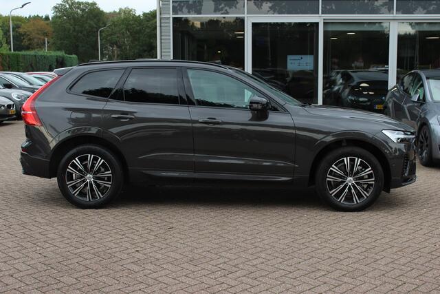 Volvo XC60 2.0 T6 Plug-in hybrid AWD Ultimate Black Edition R-Design / SoH 96,4% / Panoramadak / 360Camera / Leder / Harman Kardon / Keyless / 19'' / Sfeerverlichting / Stoel+Stuurverwarming / Dodehoek / DAB / ACC
