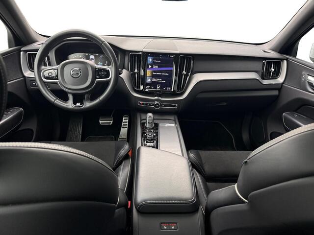 Volvo XC60 2.0 T8 Twin Engine AWD R-Design | Luchtvering | Panoramadak | Stoelverwarming |
