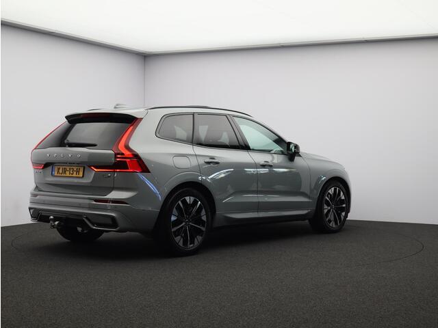 Volvo XC60 2.0 T6 Plug-in hybrid AWD Ultra Dark / Trekhaak / Luchtvering / Head-Up Display / 360 Camera / Harman Kardon / Panoramadak / Stoel+Stuurverwarming / BLIS /