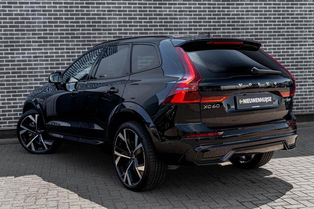 Volvo XC60 T8 Plug-in hybrid AWD Ultra Dark Exec. Ed. | Bowers & Wilkins | Luchtvering | Stoelmassage & Ventilatie | Gelaagd glas | Head-up Display | 22'' |