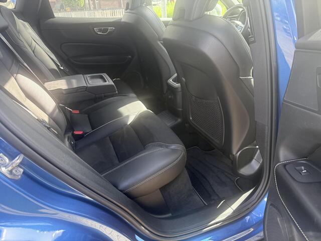 Volvo XC60 2.0 T8 Twin Engine AWD R-Design