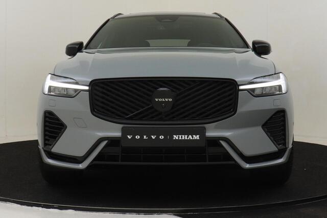 Volvo XC60 II T6 PLUG-IN HYBRID AWD ULTRA BLACK EDITION -PANO.DAK|HARMAN/KARDON|LUCHTVERING|360°CAM|HEAD-UP DISP.|PRIVACY.GLAS|TREKHAAK|21"ALL-SEASON|SoH:99%