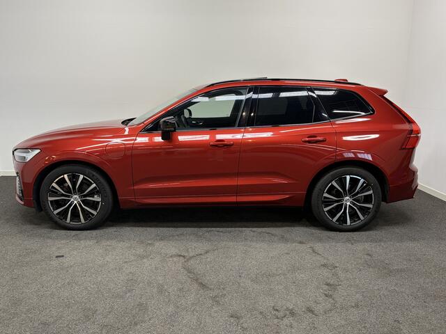 Volvo XC60 2.0 T8 PHEV AWD Ultra Black Edition/ Trekhaak 2250kg/ Luchtvering/ Massage stoelen/ Stoelverw. V+A/