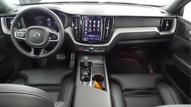 Volvo XC60 2.0 Recharge T6 AWD R-Design long range accu, stoelverw, HUD, Harman Kardon, draadloos telefoonoplader, Apple Carplay, schuif/ panodak
