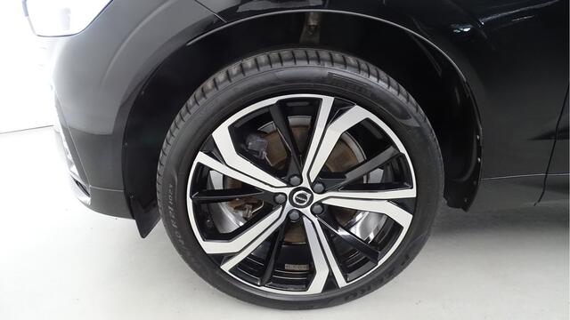 Volvo XC60 2.0 Recharge T6 AWD R-Design long range accu, stoelverw, HUD, Harman Kardon, draadloos telefoonoplader, Apple Carplay, schuif/ panodak