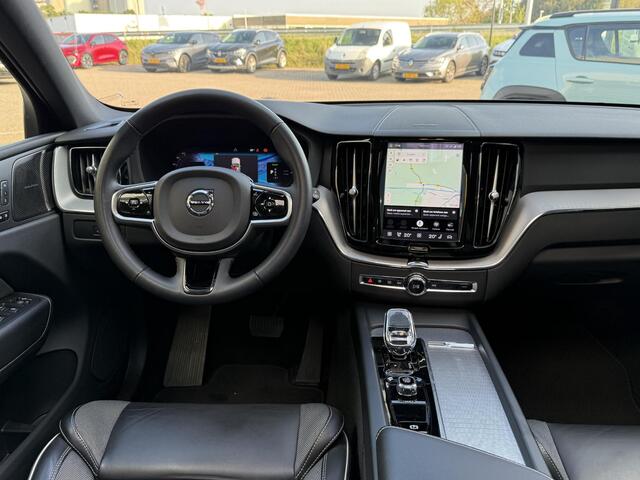 Volvo XC60 2.0 T8 Plug-in hybrid AWD Ultimate Bright | Harman & Kardon | Elektrisch pano dak | 360 graden camera | Leer | Cruise adaptief | LED | Stoelverwarming |