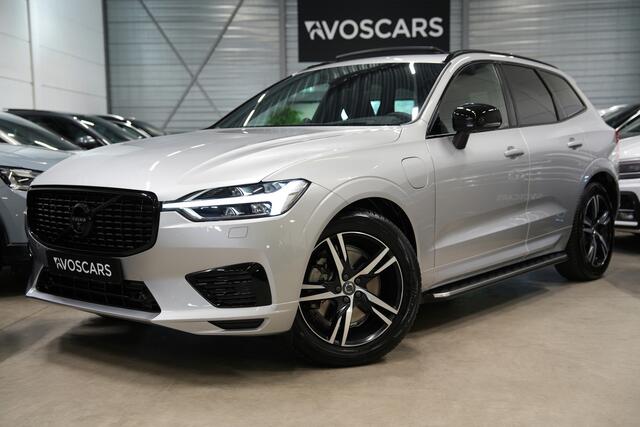 Volvo XC60 2.0 Recharge T8 AWD R-Design 390PK * SoH 89% - Pano - Trekhaak - B&W - Head Up - 360° Cam - Luchtvering *