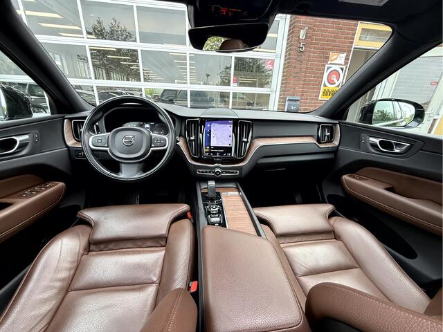 Volvo XC60 2.0 T6 AWD Business Pro Panoramadak, Trekhaaak, NL. Auto