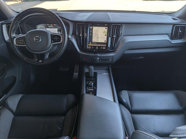Volvo XC60 2.0 B5 R-Design 250PK | Trekhaak | Leder | Memory | Navi | 360 Camera | PDC | ACC | Stoelverw.