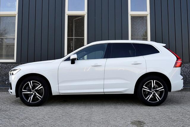 Volvo XC60 2.0 T6 AWD R-Design Rijklaarprijs-Garantie Panorama dak Trekhaak Apple/Android Led Camera