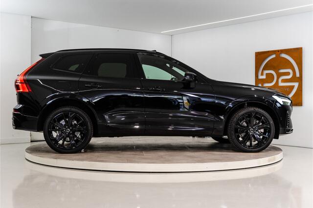 Volvo XC60 2.0 T6 Plug-in hybrid AWD Ultra Black Edition | NL AUTO GLOEDNIEUW | 5 Jaar Garantie | FOUR-C | Bowers&Wilkins | Pano | Massage | VOL!