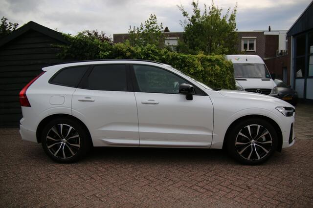Volvo XC60 2.0 T6 AWD U. Dark