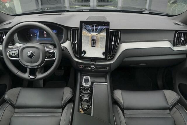 Volvo XC60 2.0 T6 350pk Plus Black Edition Panoramadak Luchtvering *BTW* NIEUW!! 21" LMV BOMVOL!!