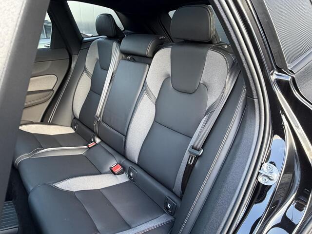 Volvo XC60 2.0 T6 Plug-in hybrid AWD Plus Black Edition panoramadak/ 360 camera/ 21 inch / head-up display/ climate line