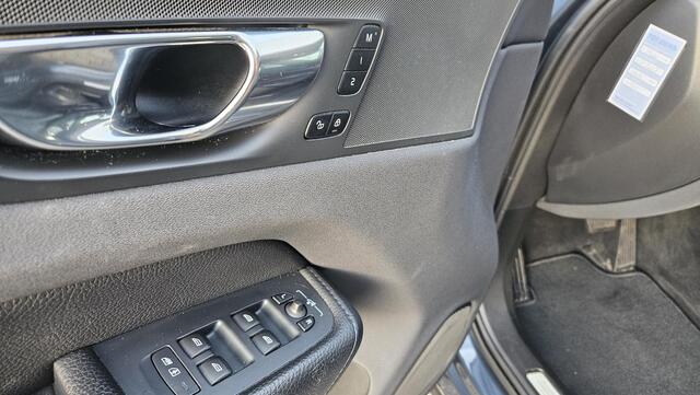 Volvo XC60 2.0 T8 Twin Engine AWD Inscription