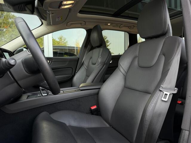 Volvo XC60 2.0 T6 Plug-in hybrid AWD Inscription Expression - SOH 96 Pano Leder Trekh. Camera