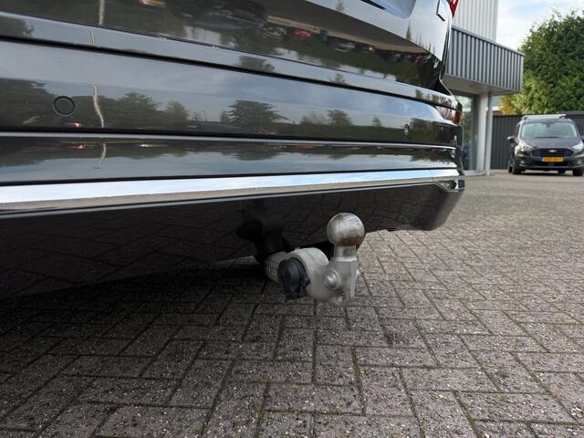 Volvo XC60 2.0 T6 Plug-in hybrid AWD Inscription Expression - SOH 96 Pano Leder Trekh. Camera