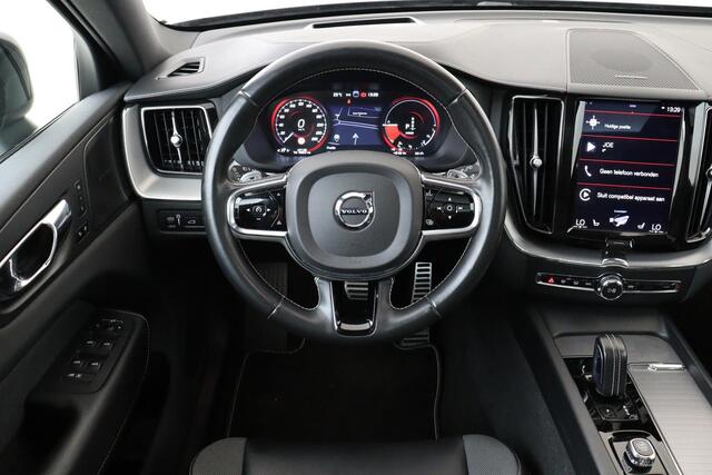 Volvo XC60 T8 TWIN ENGINE AWD POLESTAR ENGINEERED -PANO.DAK|HARMAN/KARDON|HEAD-UP DISP.|360°CAM|KEYLESS|POWER-SEATS|ÖHLINS|AKEBONO|ADAP.LED|RUNNINGBOARDS|TREKHAAK|22"