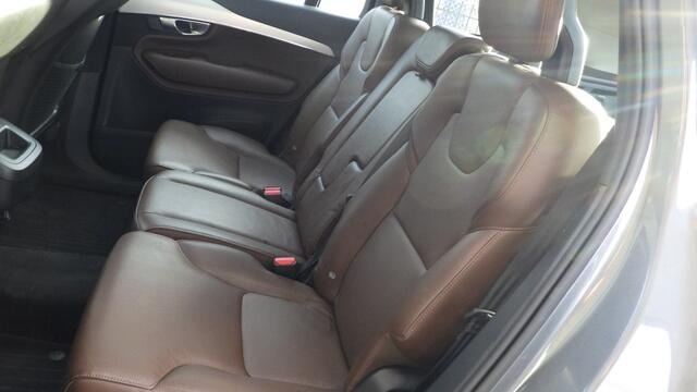 Volvo XC90 2.0 T5 261PK AWD automaat Momentum (Led/Volledig lederen bekledi