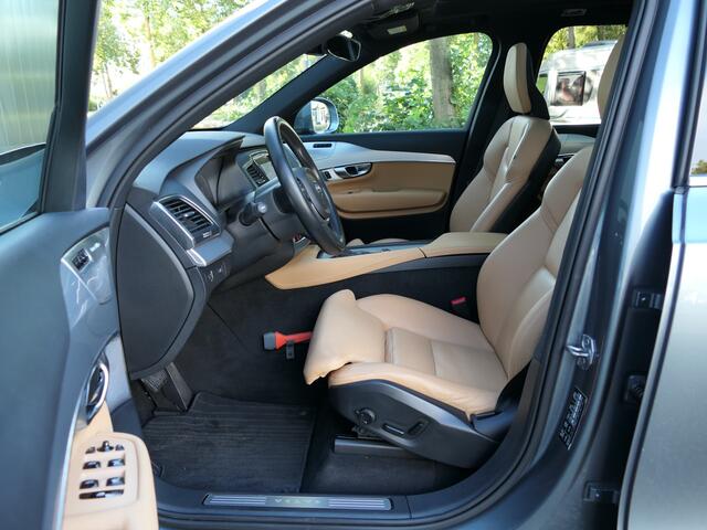 Volvo XC90 T5 AWD Momentum 12 MND garantie / Panorama dak / Bowers & Wilkins / Leer / Navi