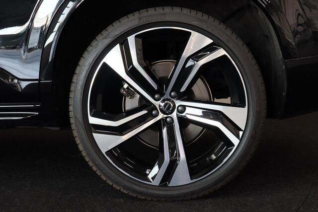 Volvo XC90 T8 Recharge AWD Ultimate Dark - LONG RANGE - Panorama/schuifdak - IntelliSafe Assist & Surround - 360° Camera - Bowers & Wilkins audio - Verwarmde voorstoelen, stuur & achterbank - Parkeersensoren voor & achter - Elektr. bedienb. voorstoelen met geheugen 