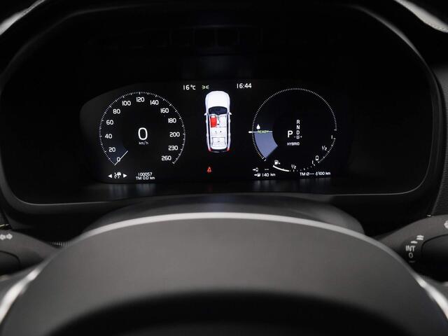 Volvo XC90 2.0 T8 Twin Engine AWD R-Design 7 Pers. | PANO | ADAPTIVE | HUD | STOELVERW.