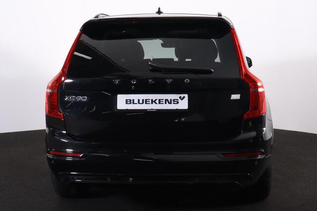Volvo XC90 T8 Recharge AWD Ultimate Dark - LONG RANGE - Luchtvering - Panorama/schuifdak - IntelliSafe Assist & Surround - 360° Camera - Harman/Kardon audio - Adaptieve LED koplampen - Verwarmde voorstoelen, stuur & achterbank - Parkeersensoren voor & achter - Elekt