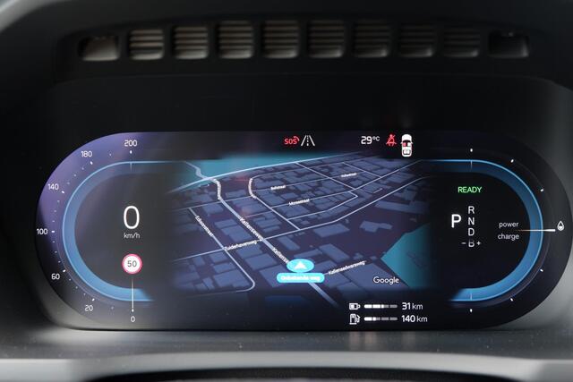 Volvo XC90 T8 Automaat Recharge AWD Ultimate Dark |Long Range| Elektrisch bedienbaar glazen panoramisch schuif-/kanteldak|Luchtvering met Four-C settings, Trekhaak semi elektrisch inklapbaar, Adaptieve Cruise Control met Pilot Assist, BLIS dodehoekdetectie, 360 gra