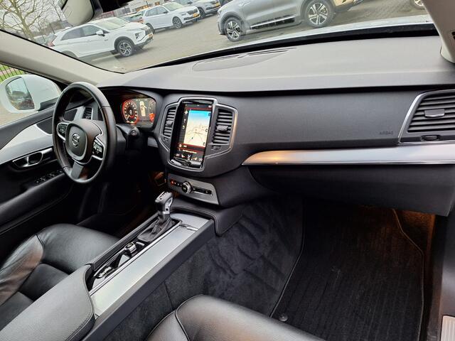 Volvo XC90 2.0 T5 AWD Momentum | Carplay | Adaptive Cruise | Camera | Stoelverwarming | Navigatiesysteem | Lane Assist |