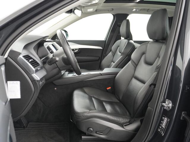 Volvo XC90 2.0 T8 Twin Engine AWD Momentum Panoramadak Trekhaak 7 Zitplaatsen
