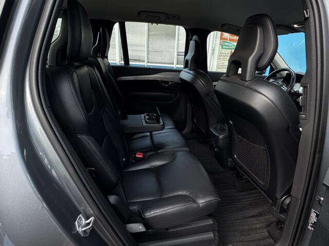 Volvo XC90 2.0 D5 AWD Momentum | Trekhaak | Achteruitrijcamera | Cruise Control Adaptief | Rijklaar + 12 Maand BOVAG Garantie