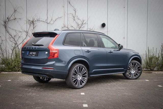 Volvo XC90 Recharge T8 Ultimate Dark | Panoramadak | Stoelgeheugen | Adaptive cruise control | Dodehoekassistent | Keyless entry | Head-up display |