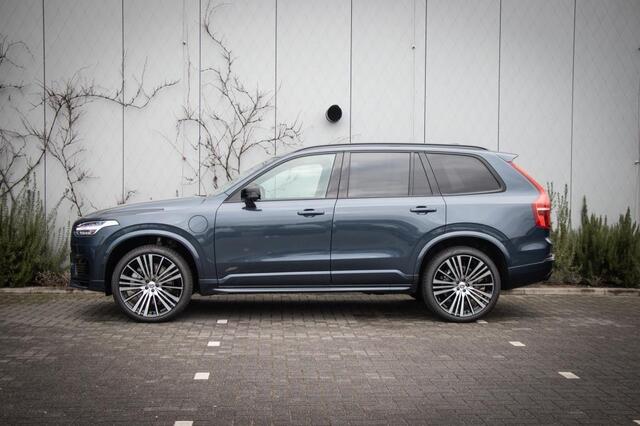 Volvo XC90 Recharge T8 Ultimate Dark | Panoramadak | Stoelgeheugen | Adaptive cruise control | Dodehoekassistent | Keyless entry | Head-up display |