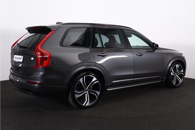 Volvo XC90 T8 Recharge AWD Ultimate Dark - LONG RANGE - Luchtvering - Panorama/schuifdak - IntelliSafe Assist & Surround - 360º Camera - Bowers & Wilkins audio - Verwarmde voorstoelen, stuur & achterbank - Parkeersensoren voor & achter - Elektr. bedienb. voorstoelen