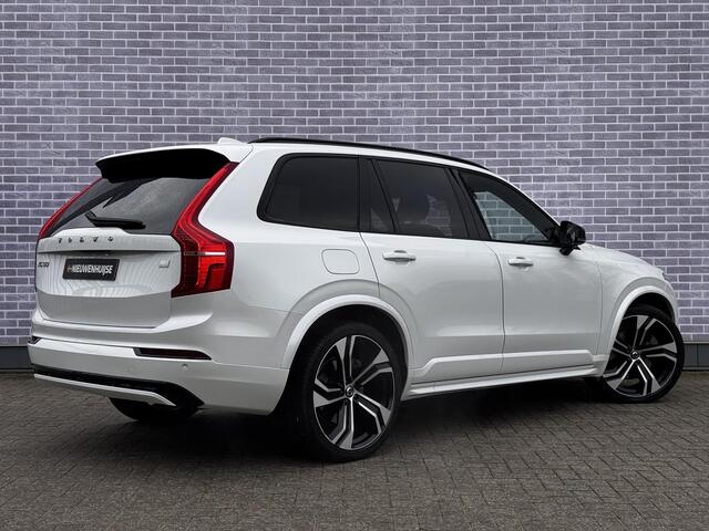 Volvo XC90 2.0 T8 Recharge AWD R-Design | 7-Zits | Bowers & Wilkins Audio | Luchtvering | Schuif-/Kanteldak | Gelamineerde Zijruiten | 360 camera | Head-Up Display | Actieve LED Koplampen | Stoelverwarming en Stoelventilatie | Stoelmassage | 22" LM | Draadloze Telef