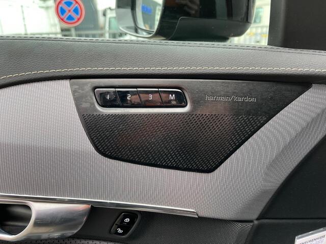 Volvo XC90 T8 Recharge AWD R-Design | Schuif-Kanteldak | Luchtvering | 360 Camera | Head-Up Display | Harman Kardon Audio | BLIS | Stoel voor en achter-/Stuurverwarming | Standkachel