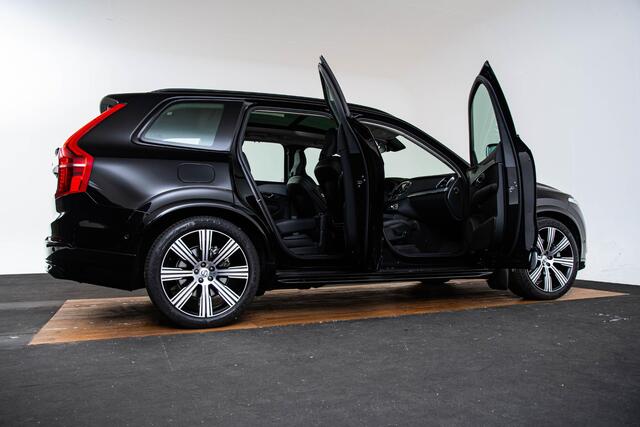 Volvo XC90 2.0 T8 Recharge AWD Ultimate Dark Luchtvering - Panoramadak - Adaptive Cruise Control - Head-up Display - Harman Kardon - Park Assistant